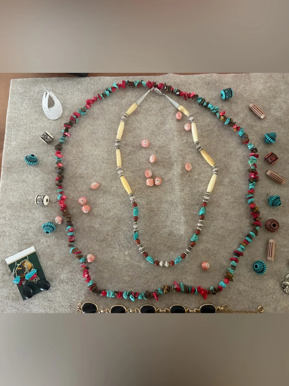 Handmade Turquoise & Red Beaded Women’s Necklace Set